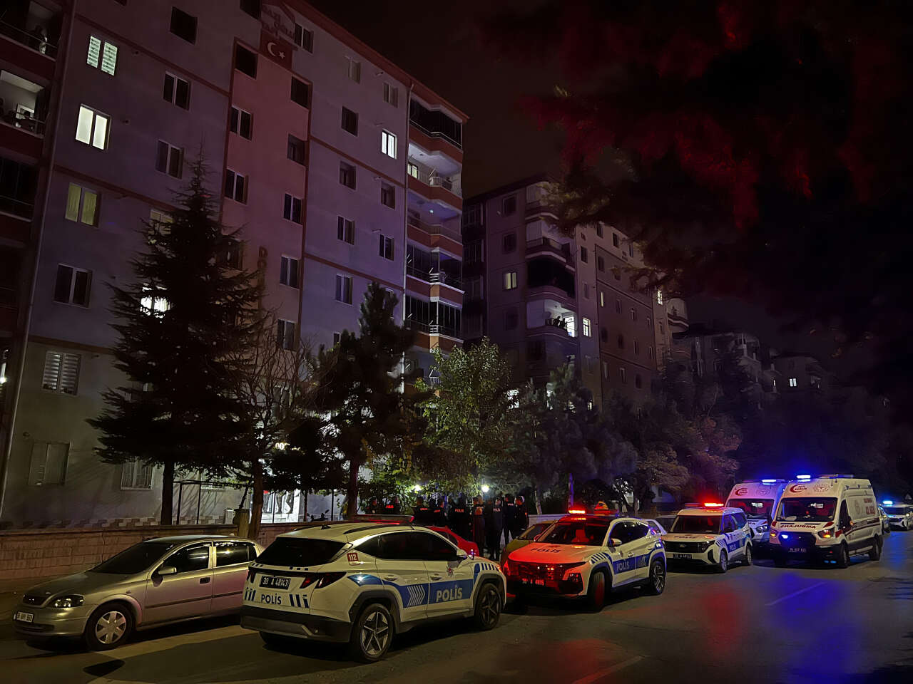 Baba-oğul arasında kanlı kavga! Biri öldü, diğeri hastanelik oldu 1